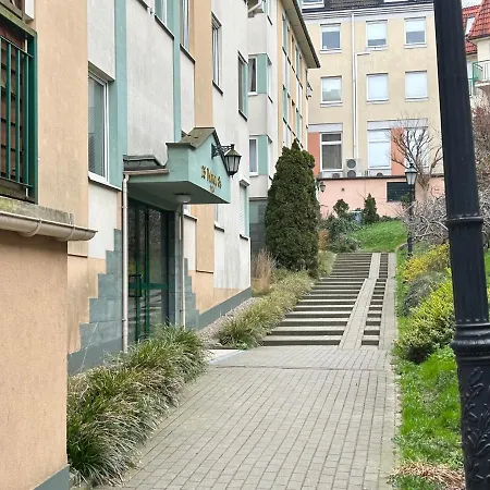Zielony Zakątek-3